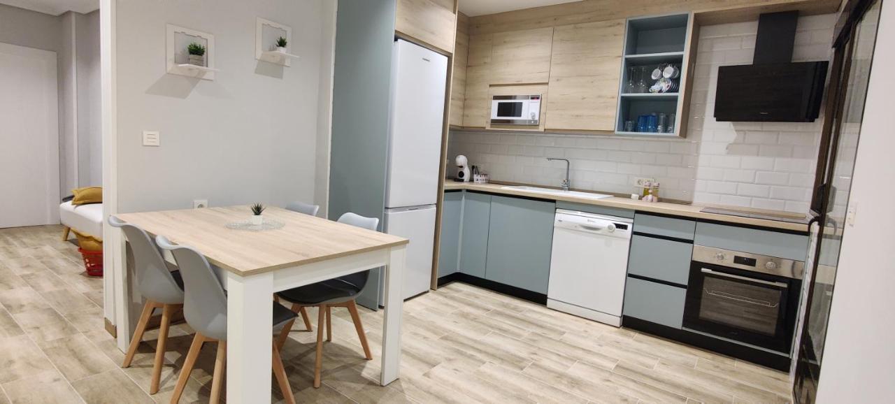 Duerme A Gusto - Tu Habitacion Acogedora En Torredonjimeno Exteriör bild