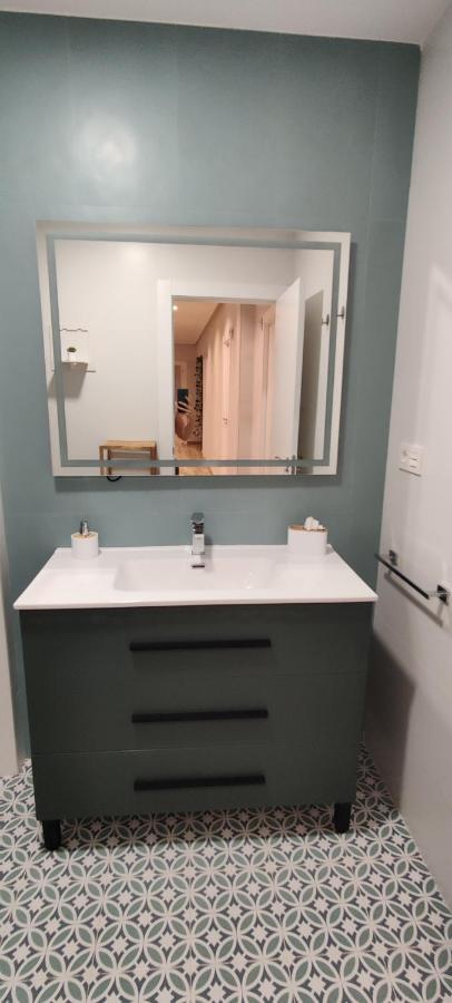 Duerme A Gusto - Tu Habitacion Acogedora En Torredonjimeno Exteriör bild