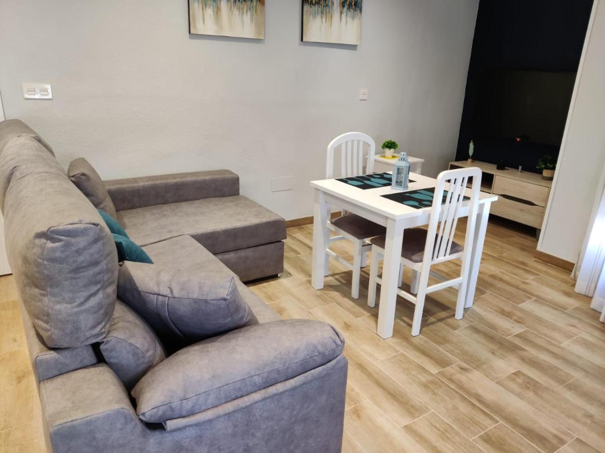 Duerme A Gusto - Tu Habitacion Acogedora En Torredonjimeno Exteriör bild