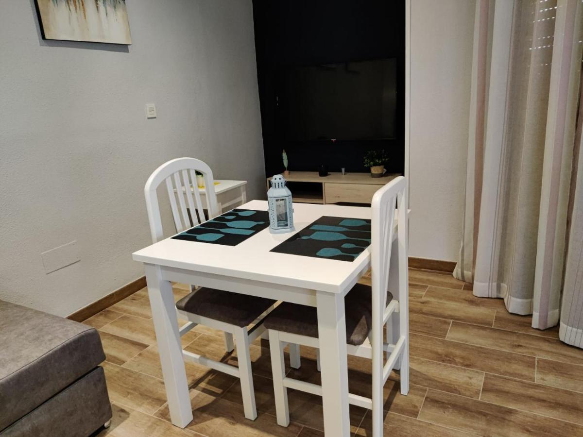 Duerme A Gusto - Tu Habitacion Acogedora En Torredonjimeno Exteriör bild